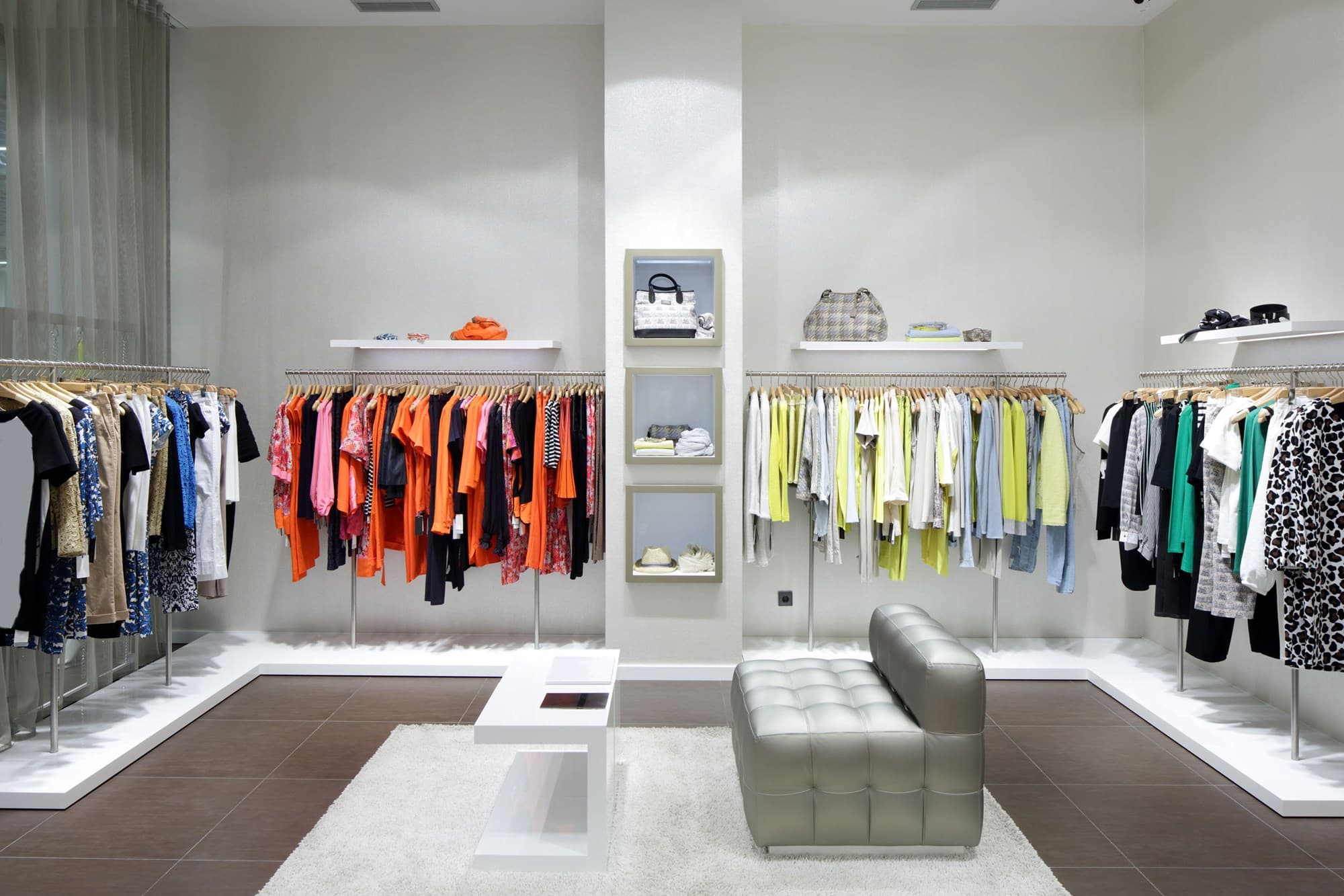 In-store shopping interaction with physical world